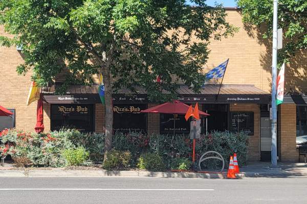 Rico's Public House