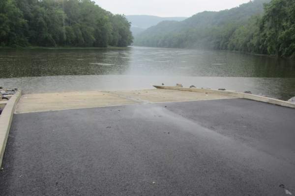 Fifteen Mile Creek Boat Access