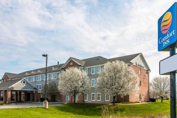 Chelsea Comfort Inn & Village Conference Center