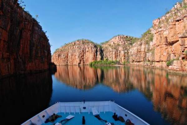 Eco Abrolhos Cruises