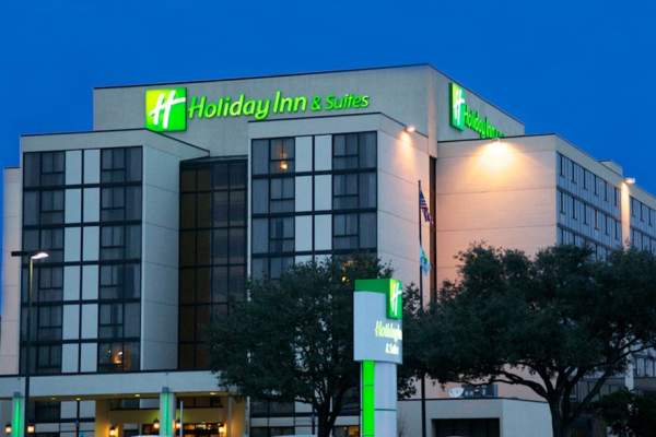 Holiday Inn Hotel & Suites Beaumont Plaza