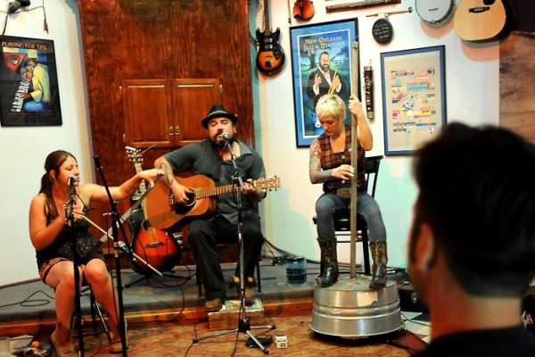 The Logon Café & Pub