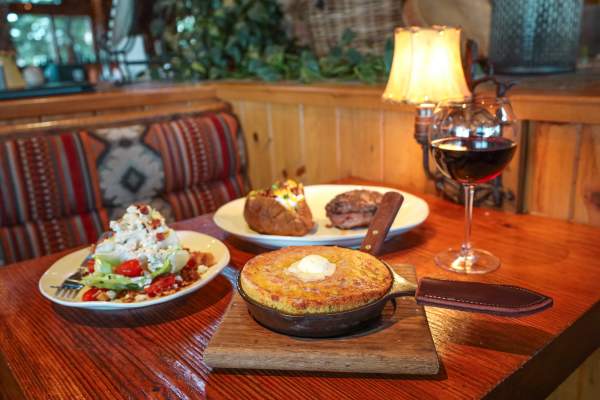 Rafferty's Restaurant & Bar