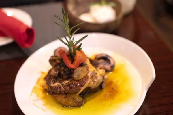 10 Rocks Tapas Bar & Restaurant