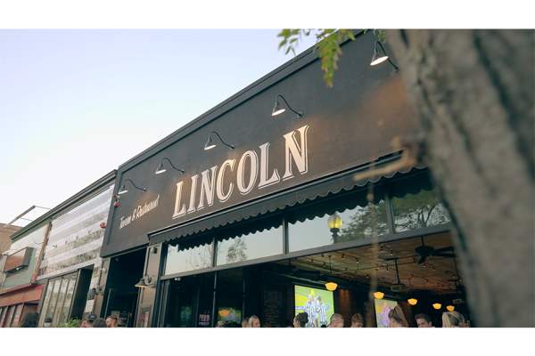 Lincoln Tavern