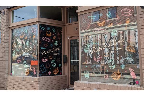 Russ & Mimi's