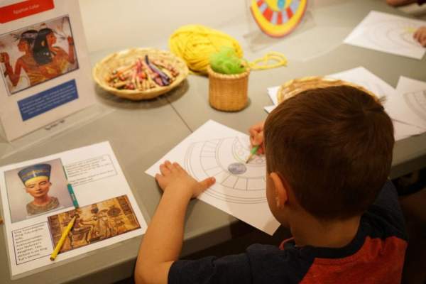 Family Activities at the Harvard Museum