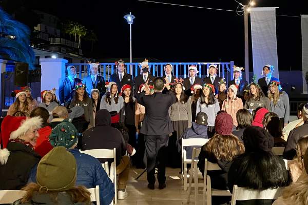 Holiday Concert with the Loyola Marymount University Choir