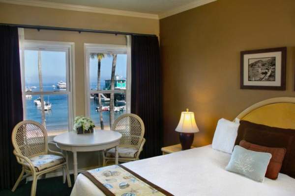Beachfront Relaxation Packages - Hotel Mac Rae