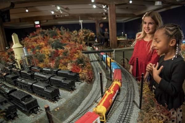 Breakfast with the Trains