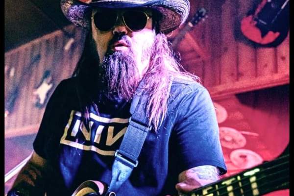 LIVE MUSIC at Lake Mac Casino: Rhett Haney