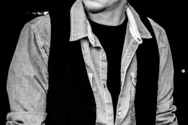 Live Music at Lake Mac Casino: Shaun Peace Band