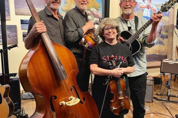 Live Music with String Fling at The MUP