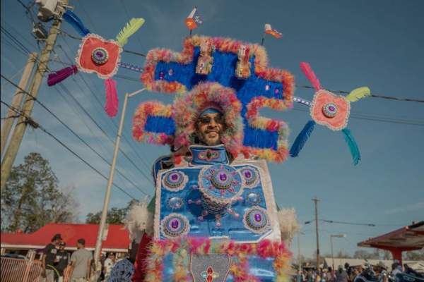 Mardi Gras Show at Miami Moon