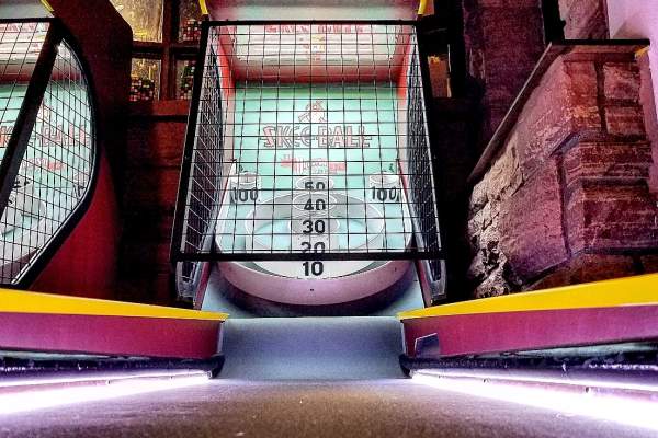 Quarters Bar+Arcade
