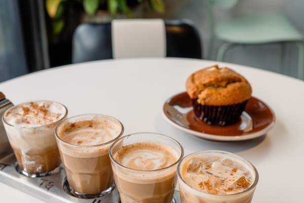 Retro Eighth Coffee & Acai