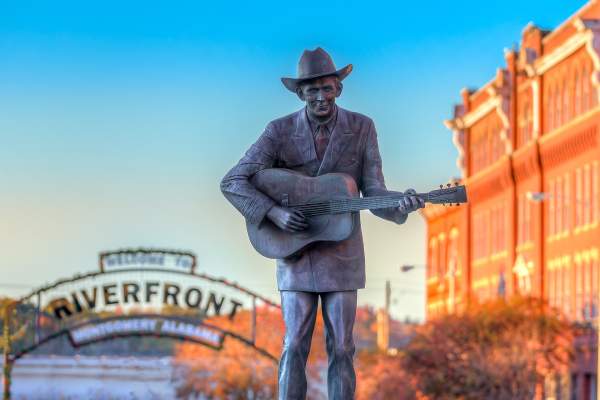 Hank Williams Statue