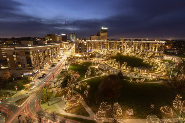 Midtown Crossing Season of Lights