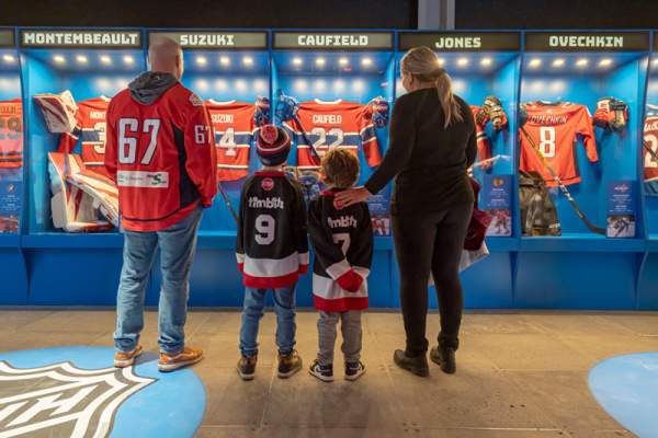 HOCKEY: Faster Than Ever Exhibition
