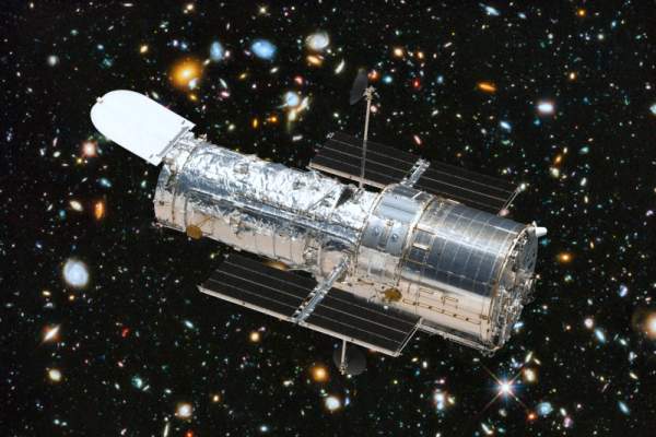 Hubble Space Telescope: New Views of the Universe