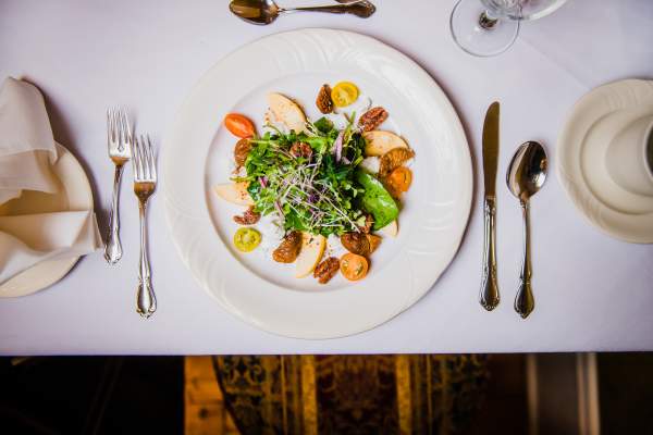 Elm Hurst Inn Mansion Restaurant