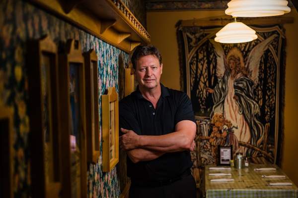 Quehl's Family Restaurant & Catering