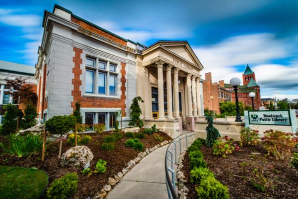 Woodstock Public Library