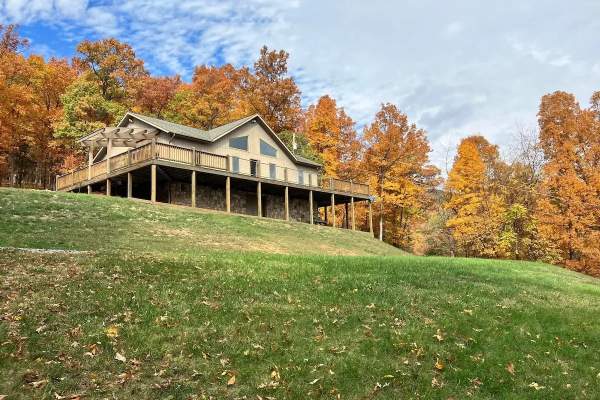 Burner's Mountain Lodge