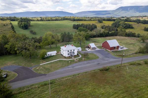 Big Oak Manor & Ranch