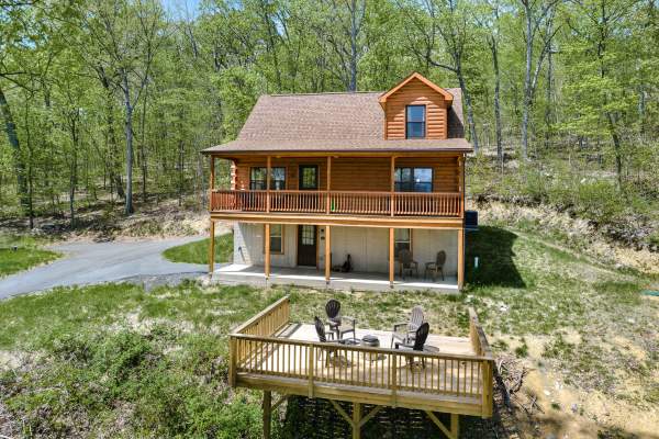 Shenandoah Sunrise Cabin