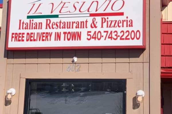 Il Vesuvio Italian Restaurant & Pizzeria