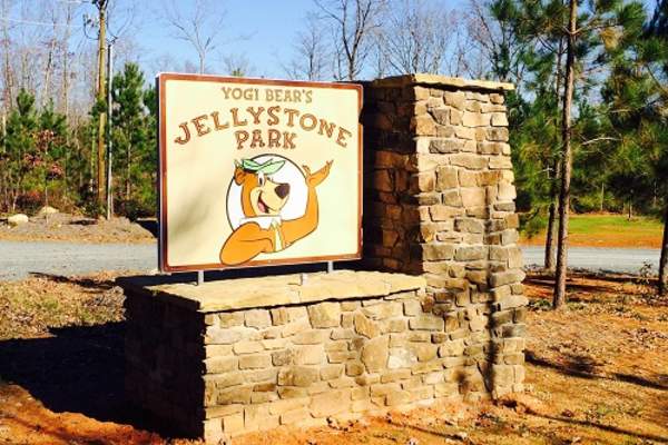Yogi Bear's Jellystone Campground
