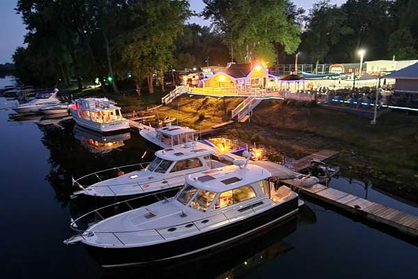 Schuyler Yacht Basin