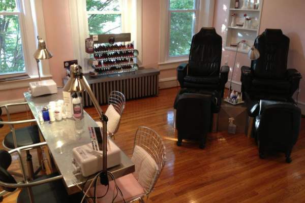 BeeHive Hair Salon