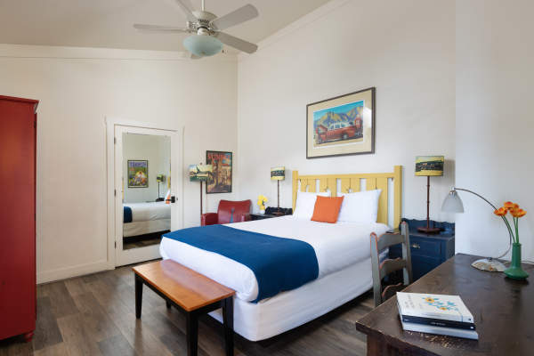Sonoma Creek Inn