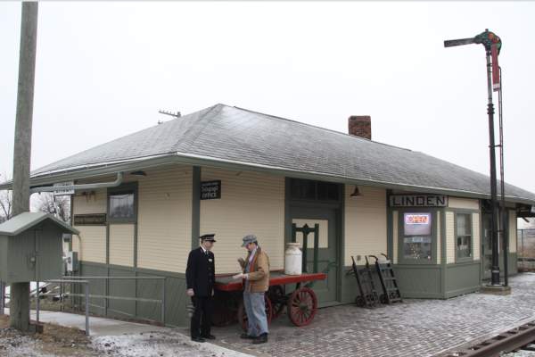 2025 An Old-Fashioned Christmas at Linden Depot Museum