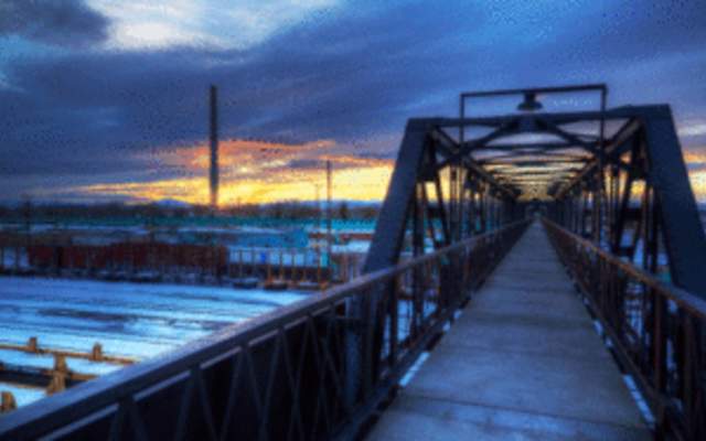 Downtown-Foot-Bridge-Sunset-300x200