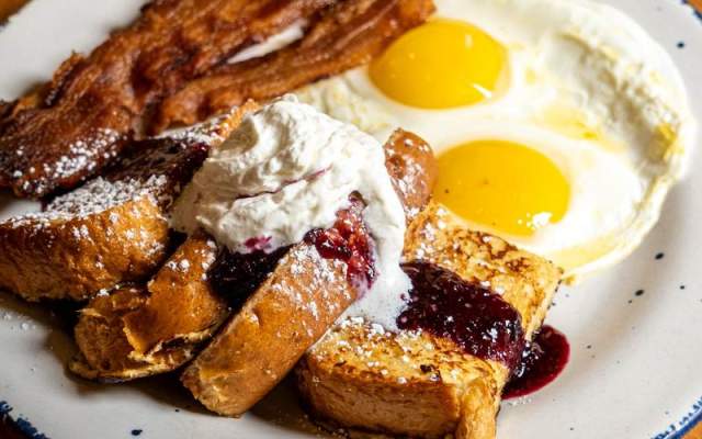 Blue Corn Harvest Bar & Grill, Georgetown