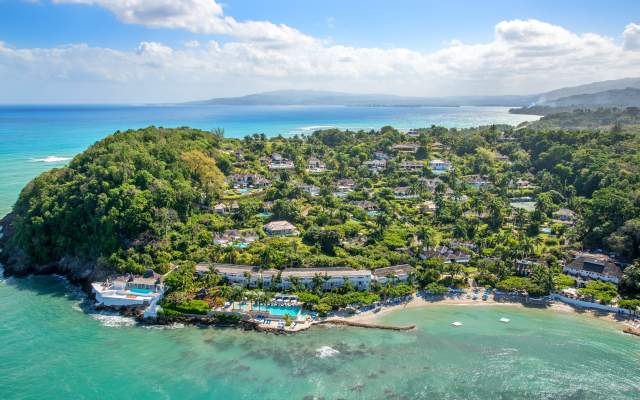 Round Hill Hotel & Villas