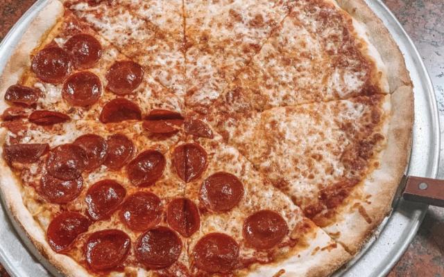 Tony's pasta store and pizza
