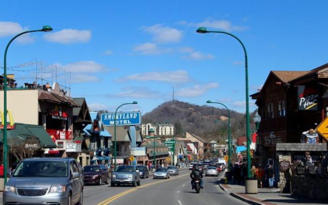 Gatlinburg T's & Souvenirs
