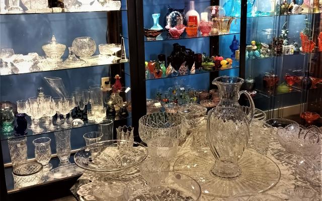 Jim's Antiques