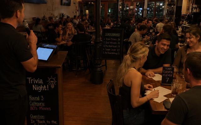 Music Trivia with Gas Lamp Grille | Newport, RI | Discover Newport