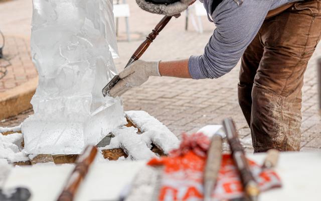 Ice Carving, Ice-Carving