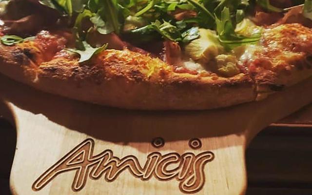 Amici Pizza (Friends Pizza) Recipe - Cavit Collection