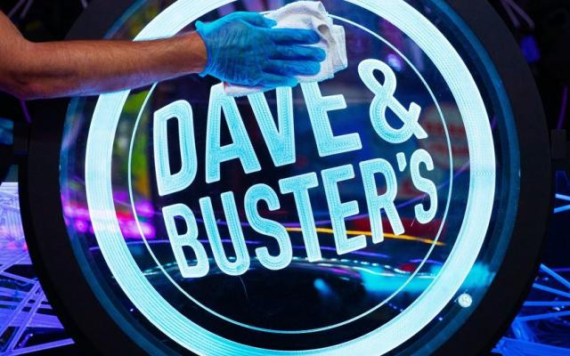 Dave & Buster's Agrees to Acquire Entertainment Concept Main Event