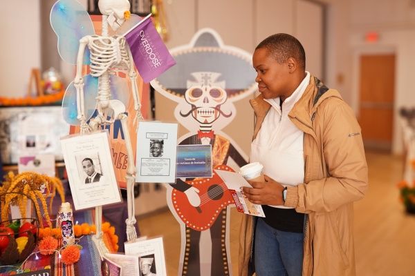 Café con Arte: Day of the Dead Ofrendas