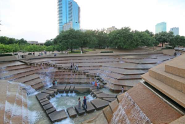 Fountain Things to do