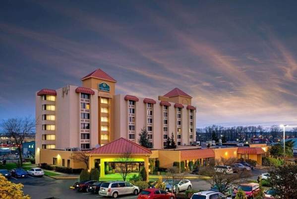 La Quinta Inn + Suites and Conference Center