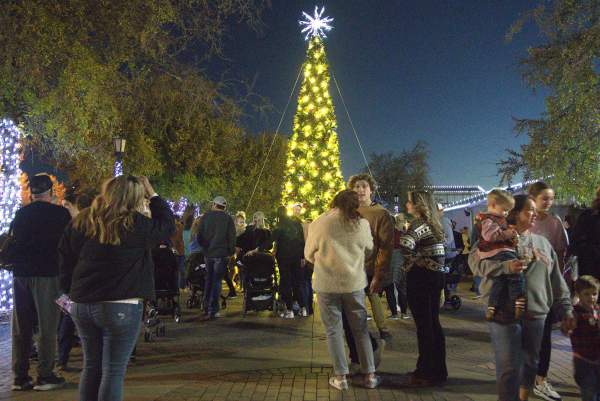 Miracle on 2nd Street Brings Holiday Magic to Edmond